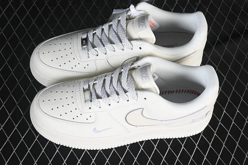 All categories Nk Air Force 1 Air Force series Nk Air Force 1 Low Air Force low-top Nike Air Force 1'07 Low Nike embroidery Air Force 1 low-top casual sneakers CS5288-045